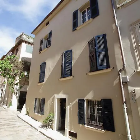 La Maison Du Clocher